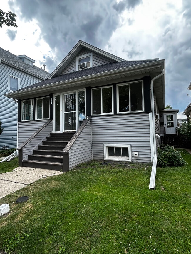 Photo - 2130 N 73rd Ave Apartments Unit 1