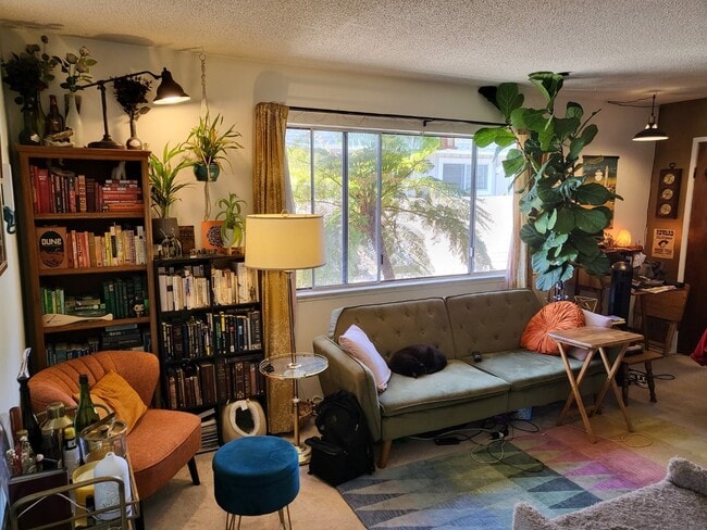 Photo - 132 Seaview Ave Unit 3