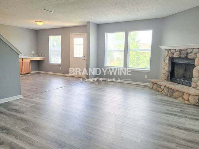 Photo - 10756 Glenayr Dr