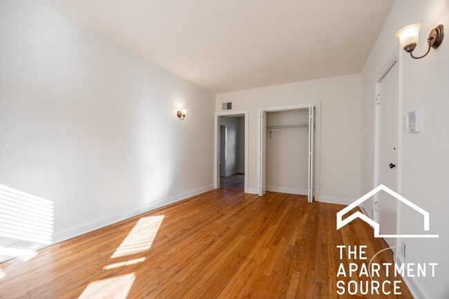 Photo - 4036 N Ashland Ave Unit W1