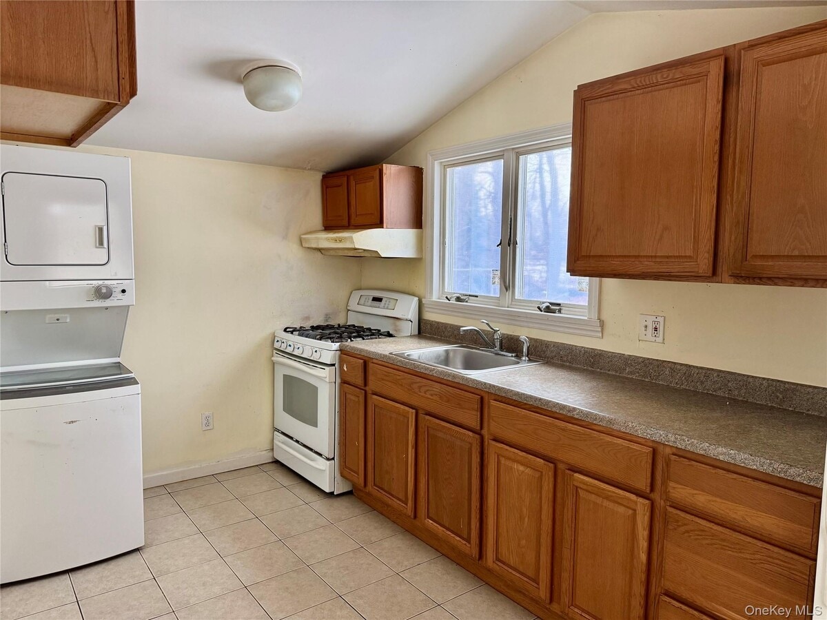 Photo - 1278 W Main St