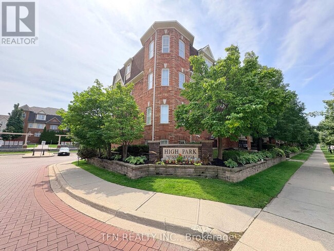 Photo - 588 Shoreline Dr