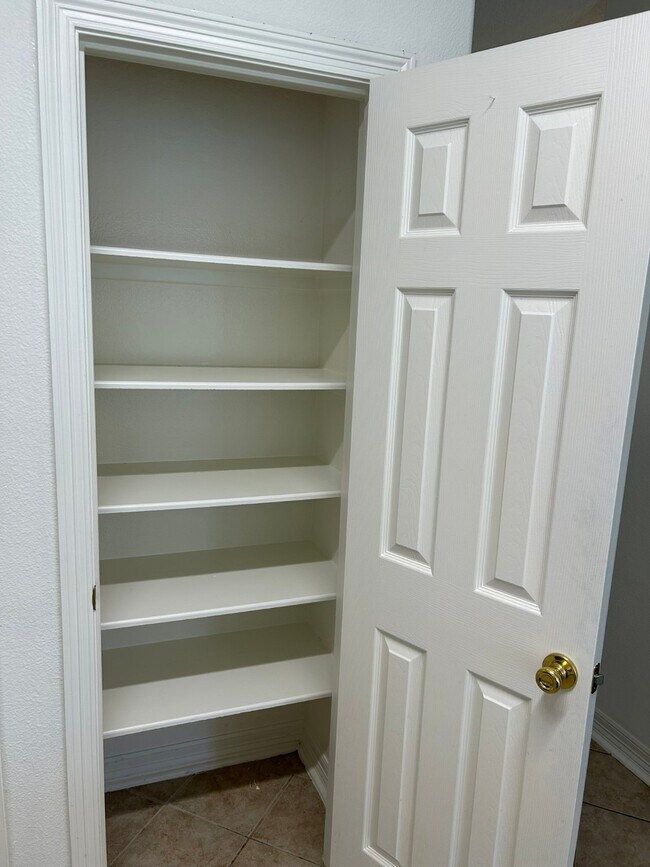 Photo - 1419 Miller Ave