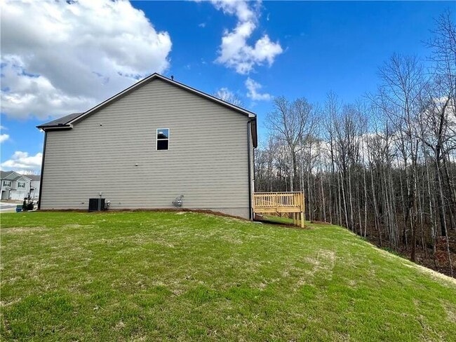 Photo - 114 Auburn Xing Wy