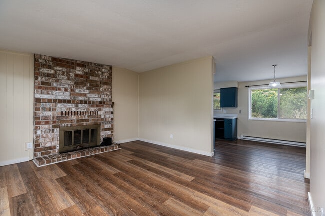 Photo - 74693 Hale Ln