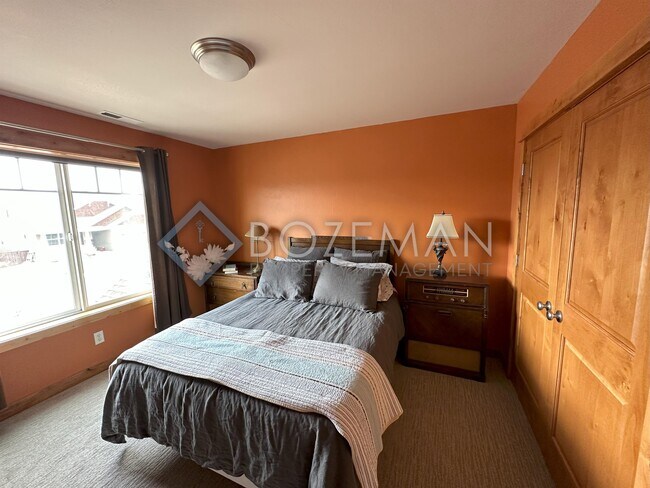 Photo - 3207 Summerset Dr