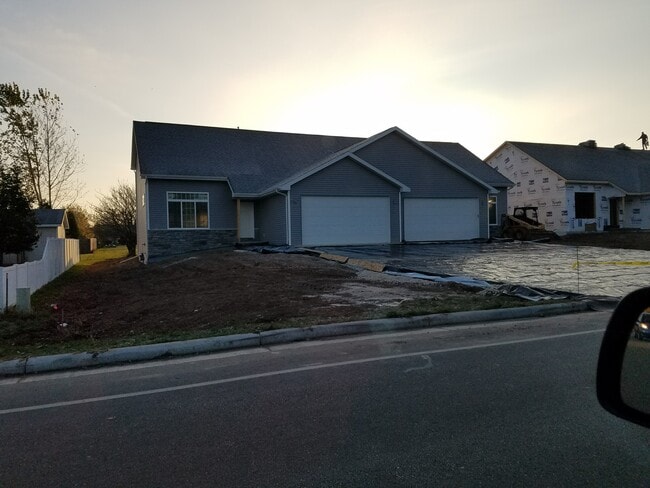 Photo - 1343 Moon Ridge Ct Townhome