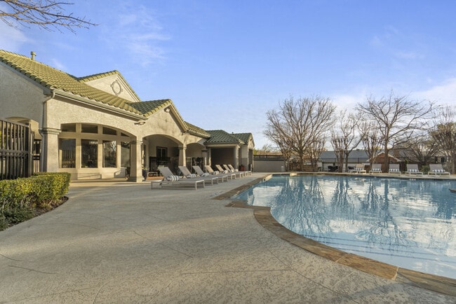 Siena Apartments apartments — community photo