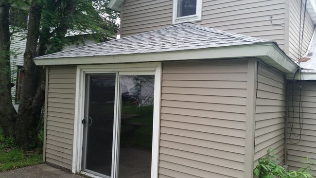 Photo - 2 Bedroom 1 bath house