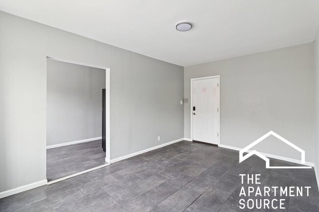 Photo - 6228 S Western Ave Unit 306