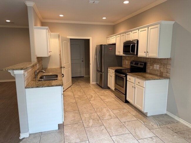 Photo - 2200 Woodgrove Lane