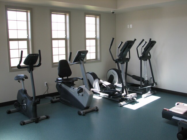 gym - Keeneland Park Unit 101