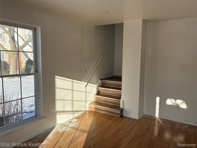 Photo - 35314 Tall Oaks Dr