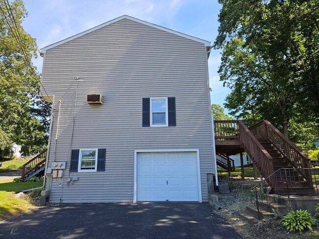 Photo - 26 E Worcester St