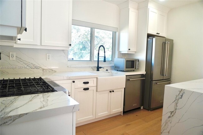 Photo - 2 NE 108th St