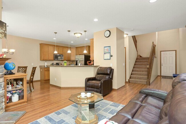 1816 Commonwealth Blvd