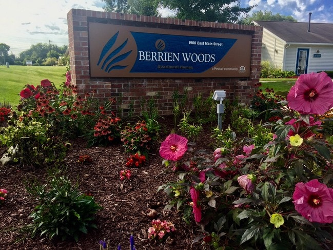 Photo - Berrien Woods