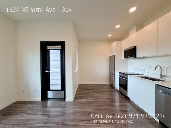 Photo - 1524 NE 40th Ave Unit 304