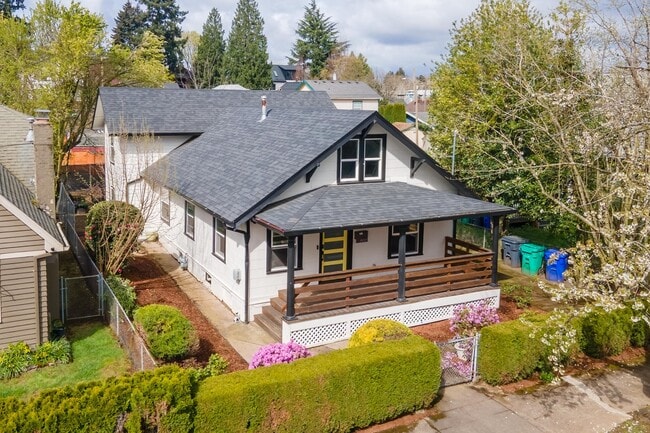 Photo - 4313 N Kerby Ave