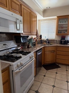Kitchen - 6335 W 85th Pl Unit guest house