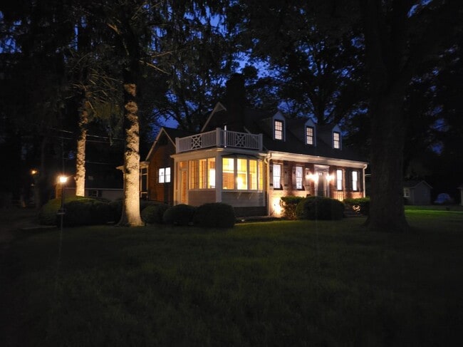 Photo - 126 Tred Avon Ave