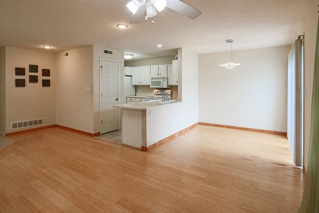 Photo - 2623 E Oaklawn Ct