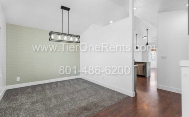 Photo - NO DEPOSIT option available for qualified renters
