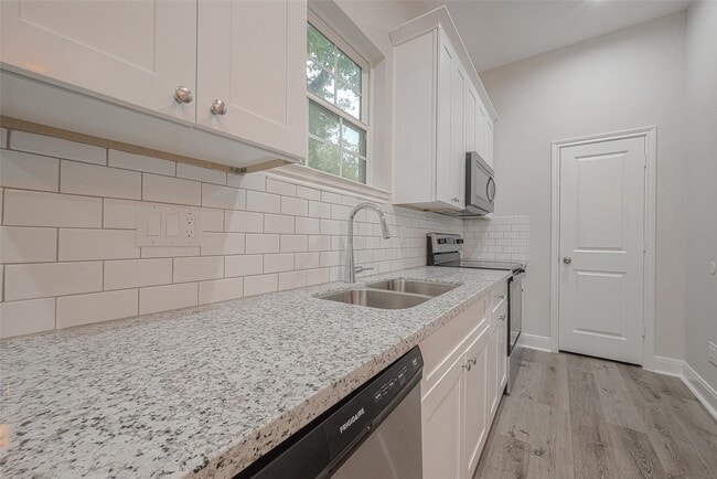 Photo - 2527 S Washington Ave