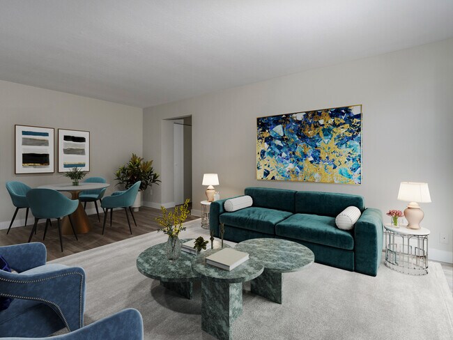 Photo - 124 Tupper Crescent