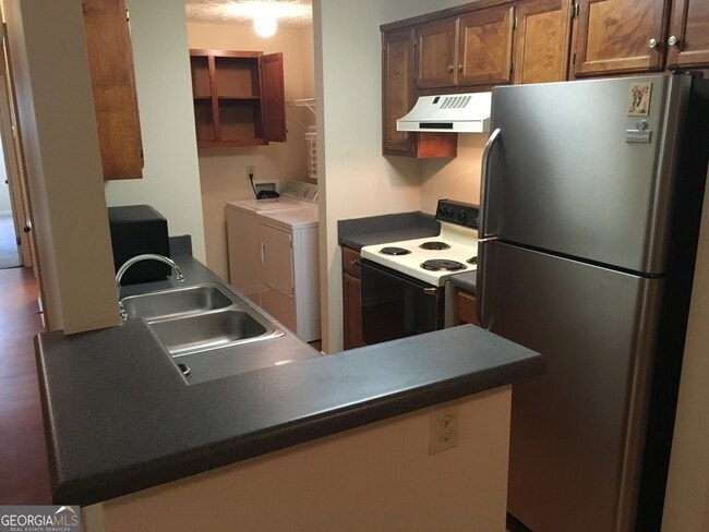 Photo - 100 Downing Way Unit APT H