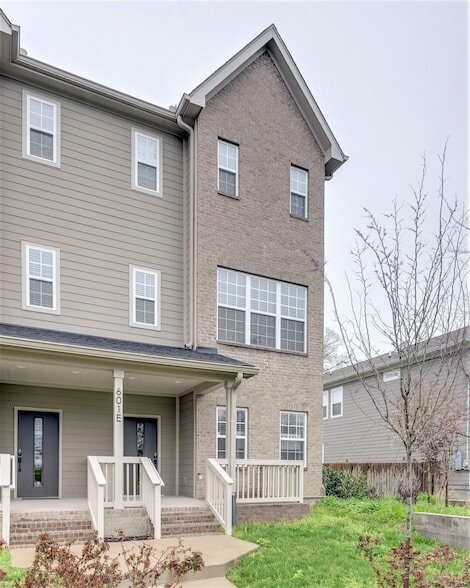 Photo - 601 Ries Ave Unidad E