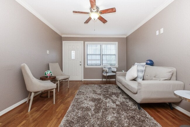 Photo - 2919 Wentworth St Unit C