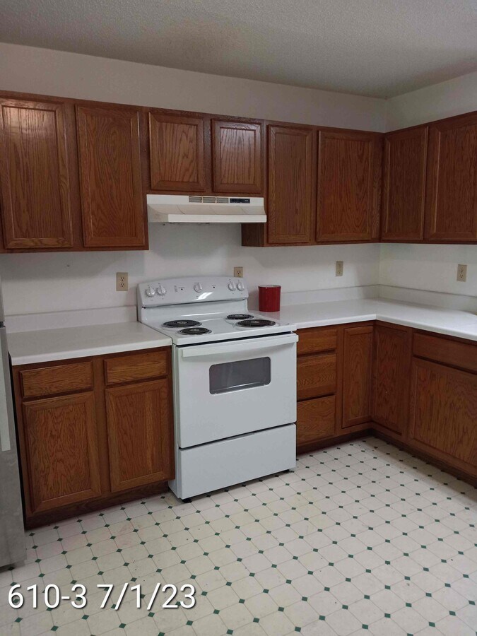 Photo - 612 Elk St Unit 5