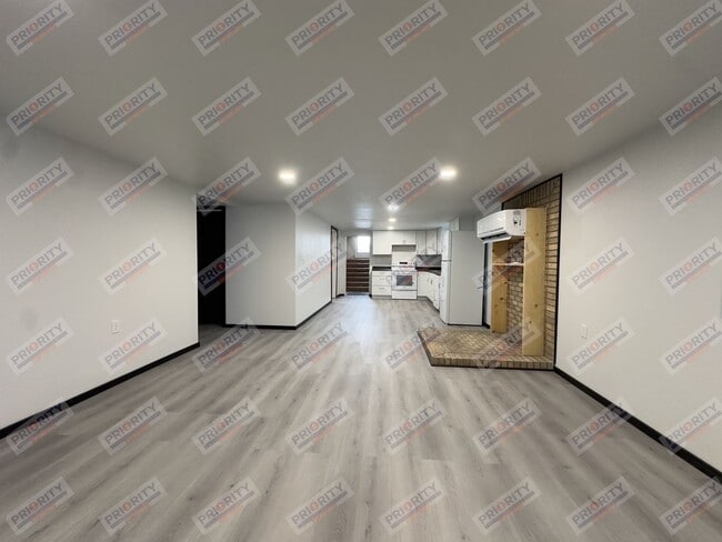 Photo - 605 S Miller Ave Unit B100