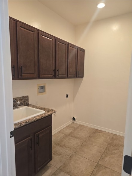 Photo - 417 Chablis Ct