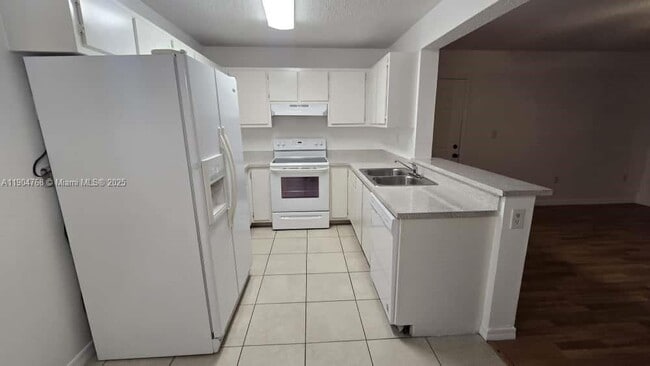 Photo - 10717 Cleary Blvd Unit 207