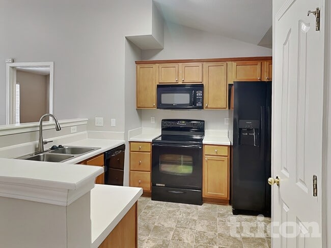 Photo - 142 Jacobs Woods Cir