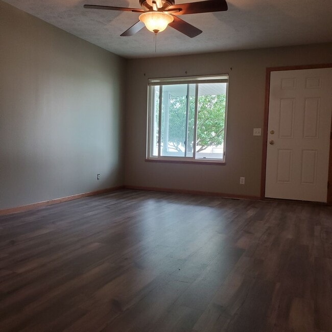 Photo - South Lincoln Townhouse with 4 bedrooms, 2 1/2 baths, and 2 stall garage.