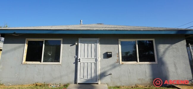 Building Photo - 100 Warren Ave Unit 100 Warren Avenue #A