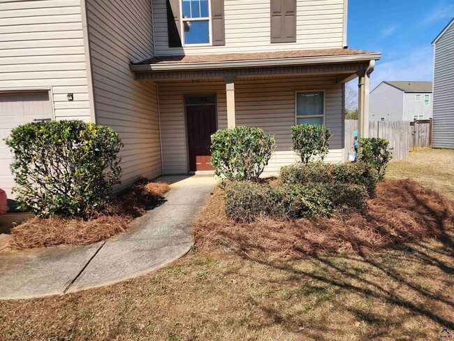 Photo - 223 Flowing Meadows Dr