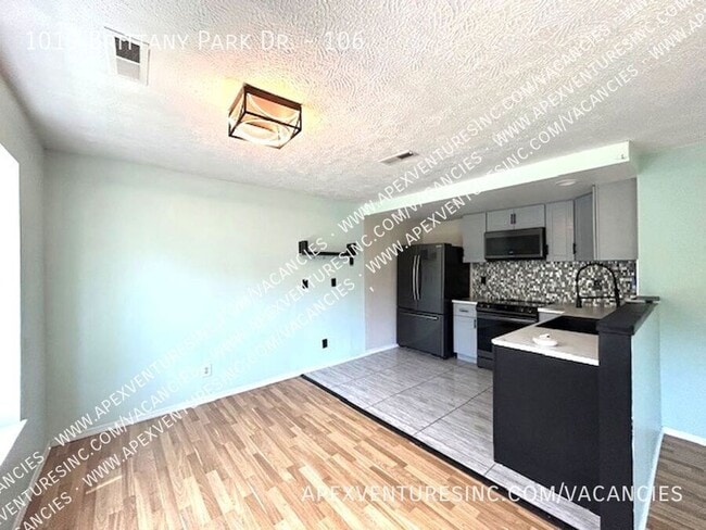 Photo - 1019 Brittany Park Dr