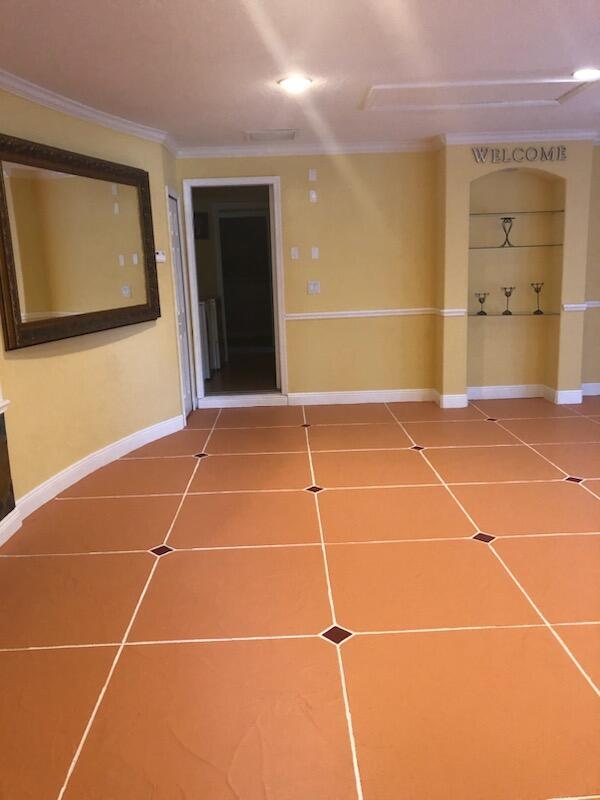 Photo - 6425 Royal Palm Beach Blvd