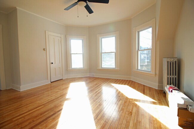 Photo - 71 June St Unit 2