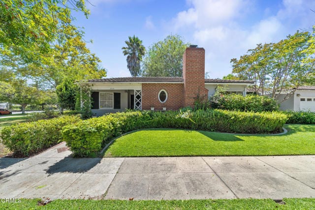Photo - 2335 Lorain Rd