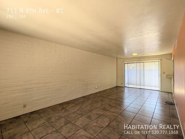 Photo - 711 N 6th Ave Unidad #1