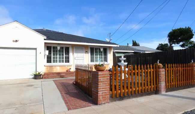 *Available SOON in San Pedro!* - *Available SOON in San Pedro!* House