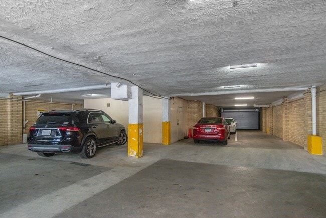 Photo - Circle Arms Apartments