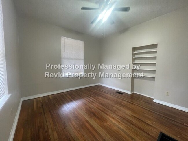 Photo - 26 N McNeil St Unidad 26 McNeail #1