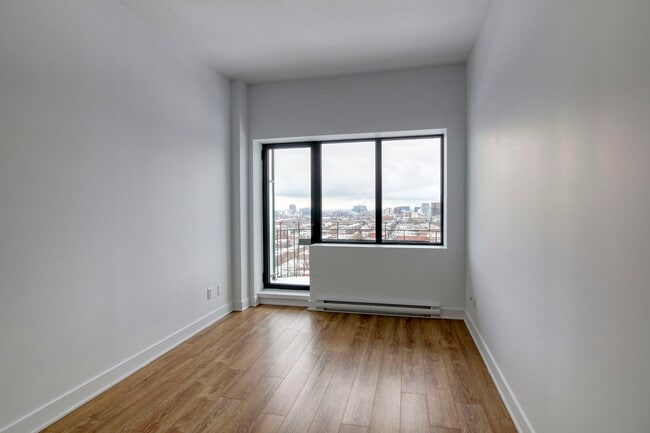 Photo - 30 Saint-Joseph Est Unit 1106