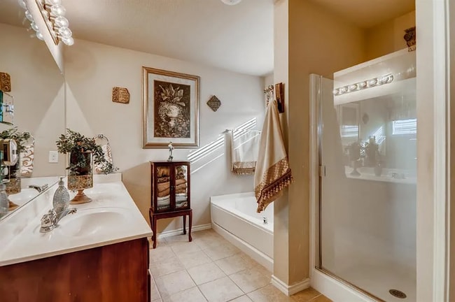 Photo - 3920 Orcas St